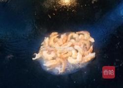 金钩西芹的做法图解3