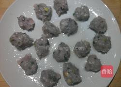 鲮鱼丸平菇汤的做法图解3