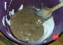 可可蛋糕卷的做法图解12