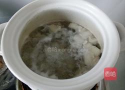 红烧肉炖鹌鹑蛋的做法图解3