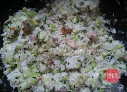 虾仁猪肉蔬菜炒饭的做法图解15