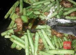 五花肉炒豆角的做法图解7