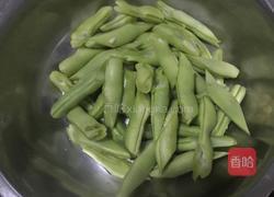 豆角肉蒸面的做法图解2