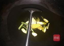 酸汤牛腩的做法图解8