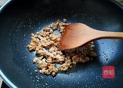 炝炒藕片的做法图解6