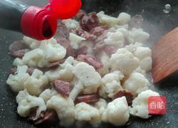 香肠炒花菜的做法图解10