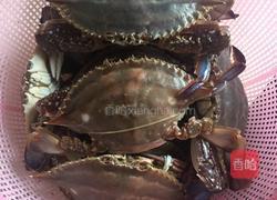 韩式酱蟹的做法图解1