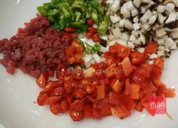 香辣香菇牛肉酱的做法图解2