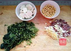 雪里蕻炒豆腐的做法图解1