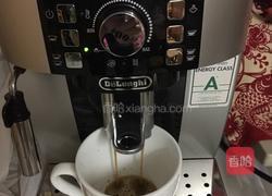 卡布奇诺咖啡的做法图解2