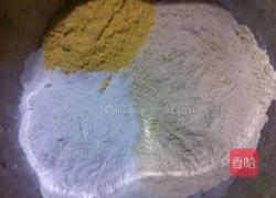 粗粮疙瘩汤的做法图解2