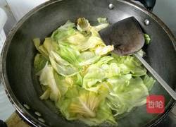 干锅包菜的做法图解2