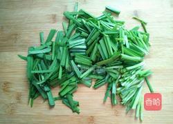 韭菜炒鸡蛋的做法图解2