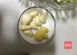 炒五毒的做法图解2