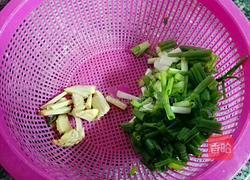 泥鳅淮山汤的做法图解3