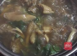 小鸡炖香菇的做法图解17