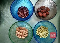 五谷豆浆的做法图解1