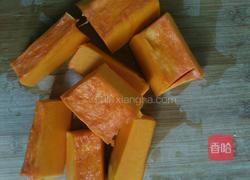 南瓜玫瑰卷的做法图解1