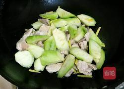 丝瓜肉片汤的做法图解4