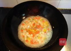 西兰花炒五丁的做法图解6