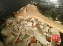 尖椒豆腐皮的做法图解11