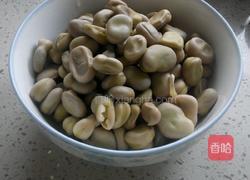 麻辣穿衣蚕豆的做法图解1
