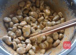 麻辣穿衣蚕豆的做法图解5