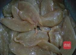 香煎鸡胸肉的做法图解3