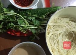 凉拌面的做法图解1