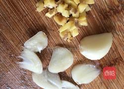 折耳根炒腊肉的做法图解5