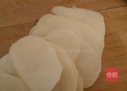 韭菜土豆丝的做法图解2