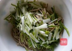 酸辣豆腐丝的做法图解2