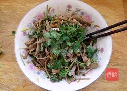 凉拌三河豆腐丝的做法图解5