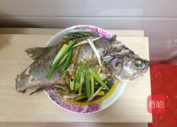 清蒸海鲈鱼的做法图解3