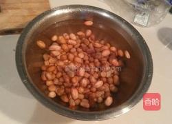 水煮五香花生米的做法图解2