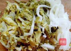 猪肉酸菜炖粉条的做法图解4