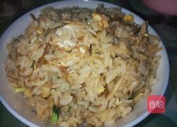 金针菇炒饭的做法图解3