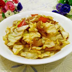 包菜炒五花肉的做法[图]