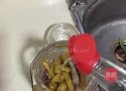 泡椒凤爪的做法图解10