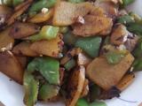 青椒炒土豆片的做法[图]