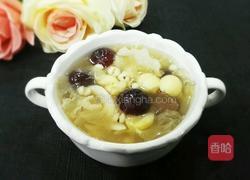 银耳百合莲子羹的做法图解9