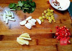 家常酸菜鲈鱼的做法图解6