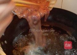 腊八蒜炒猪肝尖的做法图解2