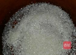 紫砂锅白粥的做法图解1