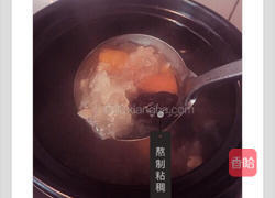 冰糖枇杷银耳百合汤的做法图解6