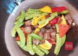 荷兰豆炒腊肉的做法图解5