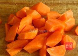 胡萝卜排骨汤的做法图解5