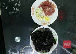 木耳炒牛肉的做法图解2