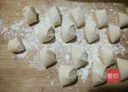 鱼嘴肉包子的做法图解15