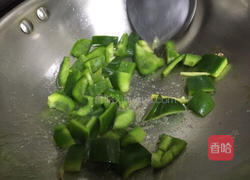 菜椒炒牛肉的做法图解7